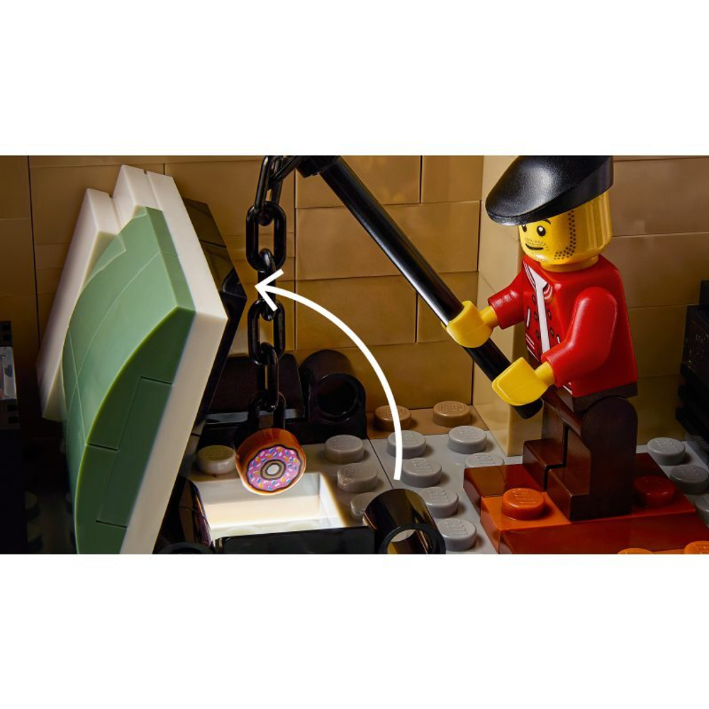 Конструктор LEGO Creator Expert Полицейский участок 10278