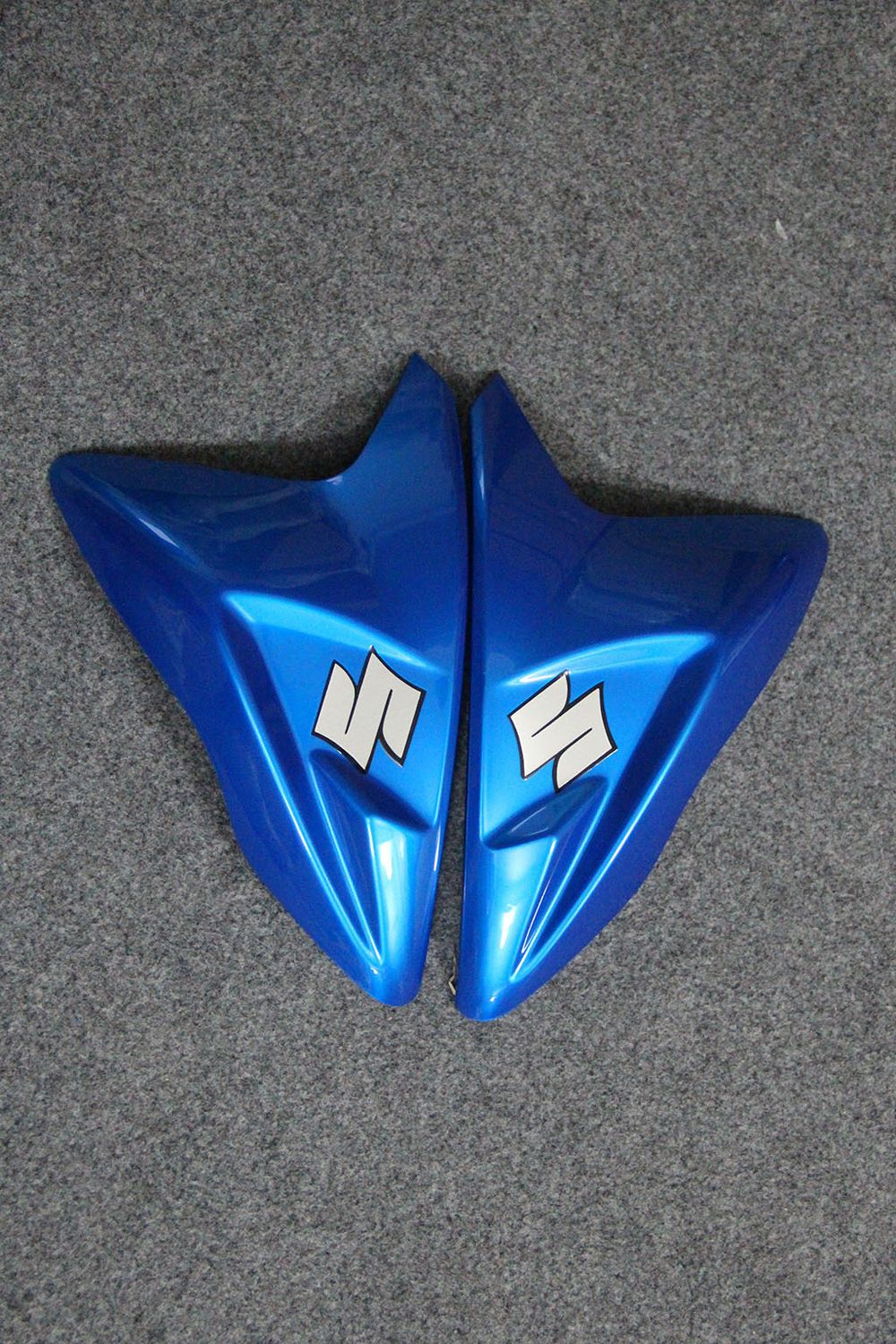 Комплект пластика для мотоцикла Suzuki GSX-R600/750 11-15 Сине-белый COLOR+