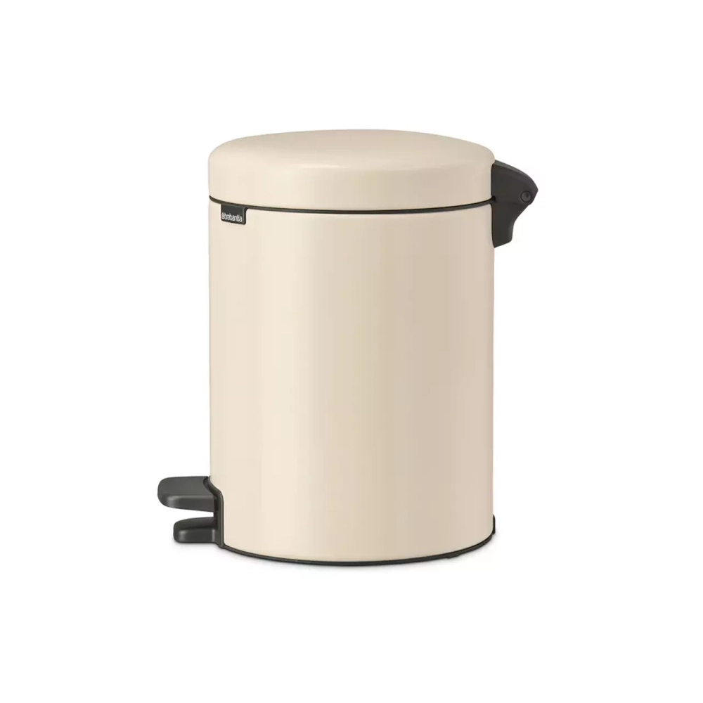 Brabantia - Контейнер для мусора NewIcon 5л, мягкий бежевый / артикул   149900  / GTIN 8710755149900
