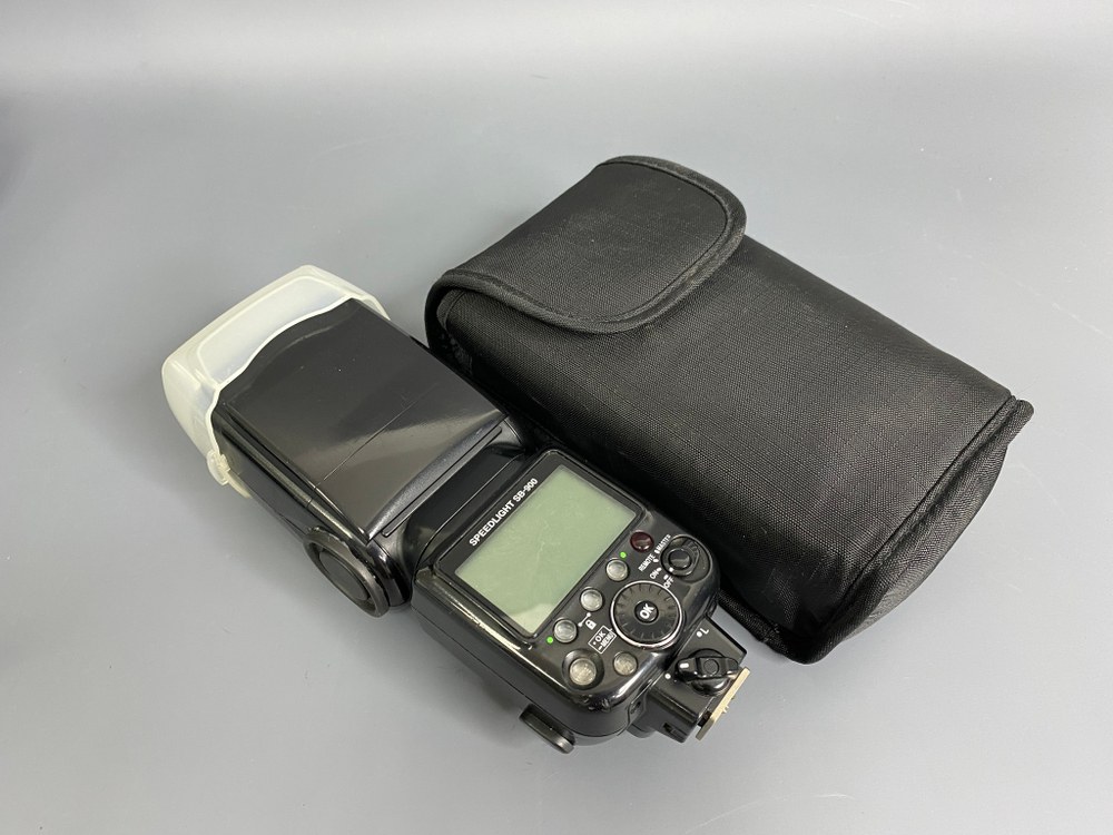 Nikon SB-900