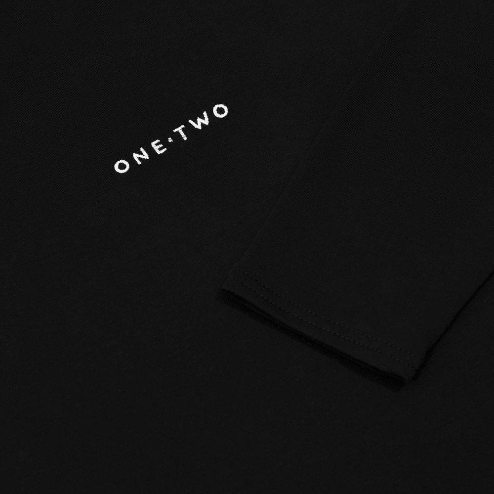 Водолазка One Two High Neck Logo черный