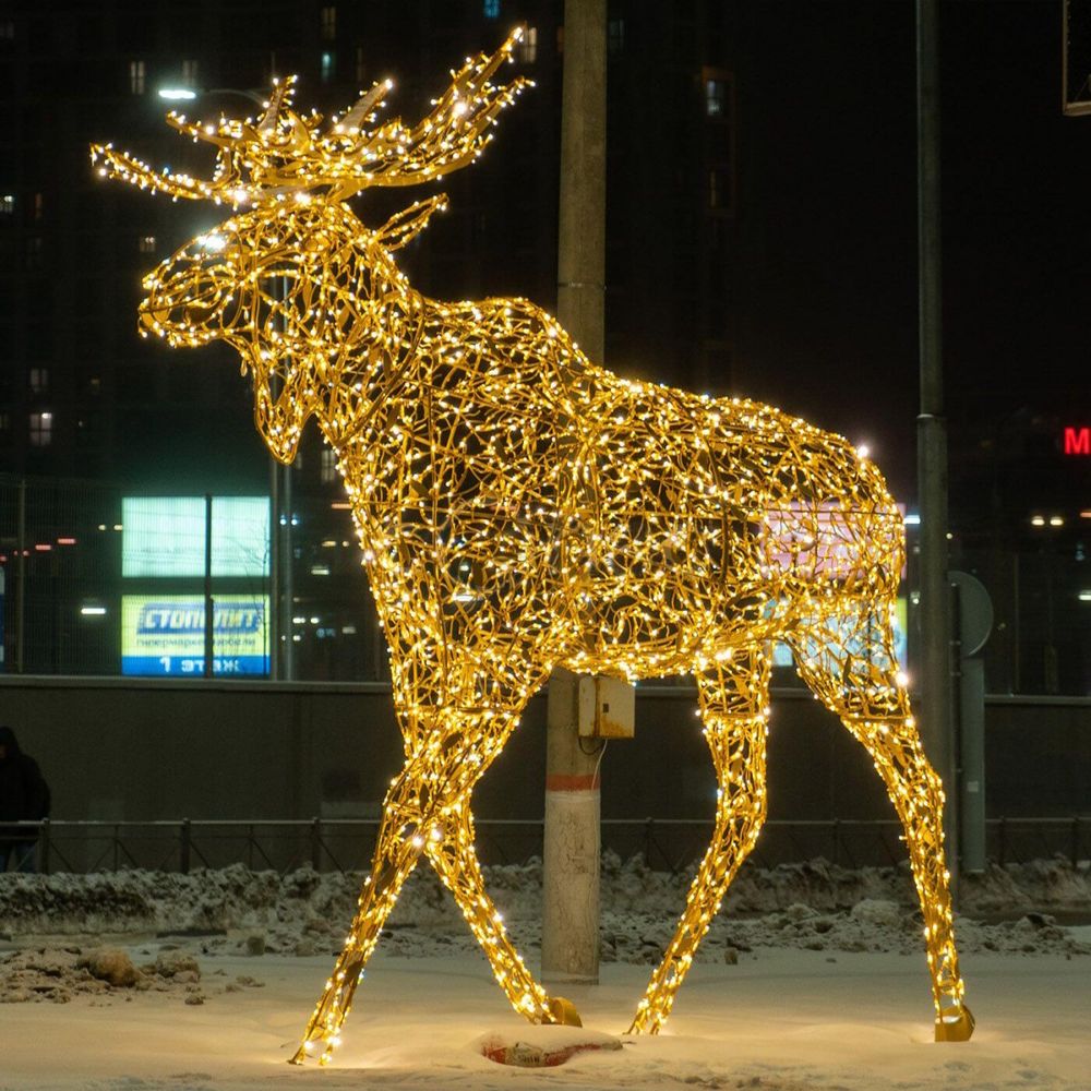 светодиодная фигура "Лось" золотой