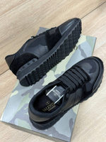 Кроссовки Valentino