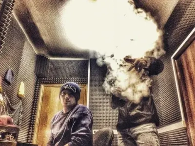 Акустический поролон "пирамида" 2000х1000х65мм графитовый