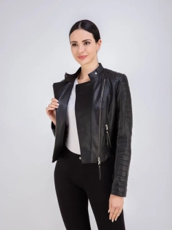 Косуха укороченная демисезонная куртка из натуральной кожи