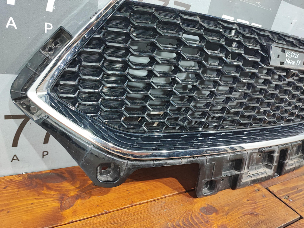 Решетка радиатора Haval F7 1 19-22 Б/У Оригинал 5509101XKQ00A
