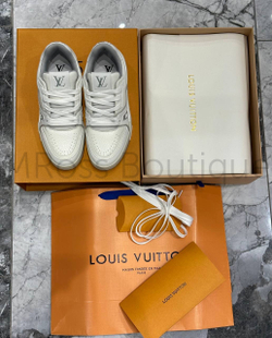 Белые кроссовки LV Trainer Louis Vuitton