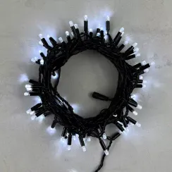 Светодиодная гирлянда с колпачком 100 холодных белых LED ламп 10 м., 220-230 В., черный провод ПВХ, IP65, LTC (PST100CAP-11-2W)