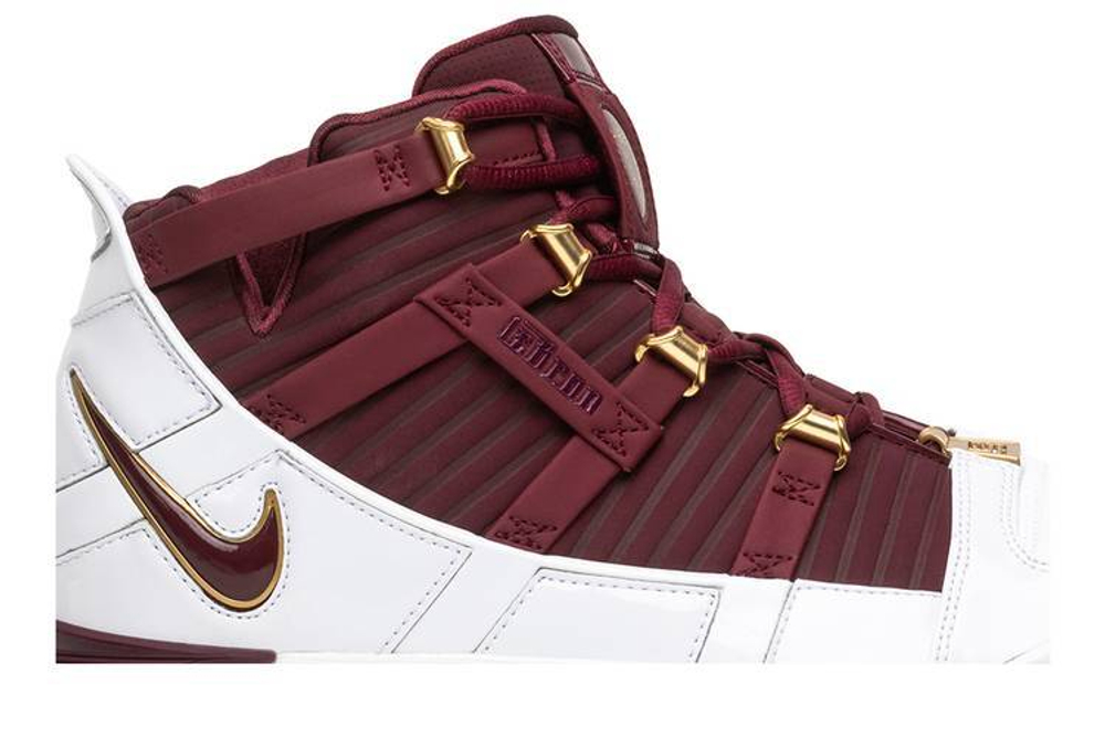 Кроссовки Nike Lebron 3 Christ The King 2018