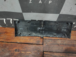 Площадка гос. номера Omoda C5 22-нв Б/У Оригинал 602002856AA