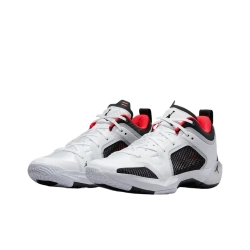 Мужские кроссовки Air Jordan 37 Low 'Siren Red' DQ4122-100