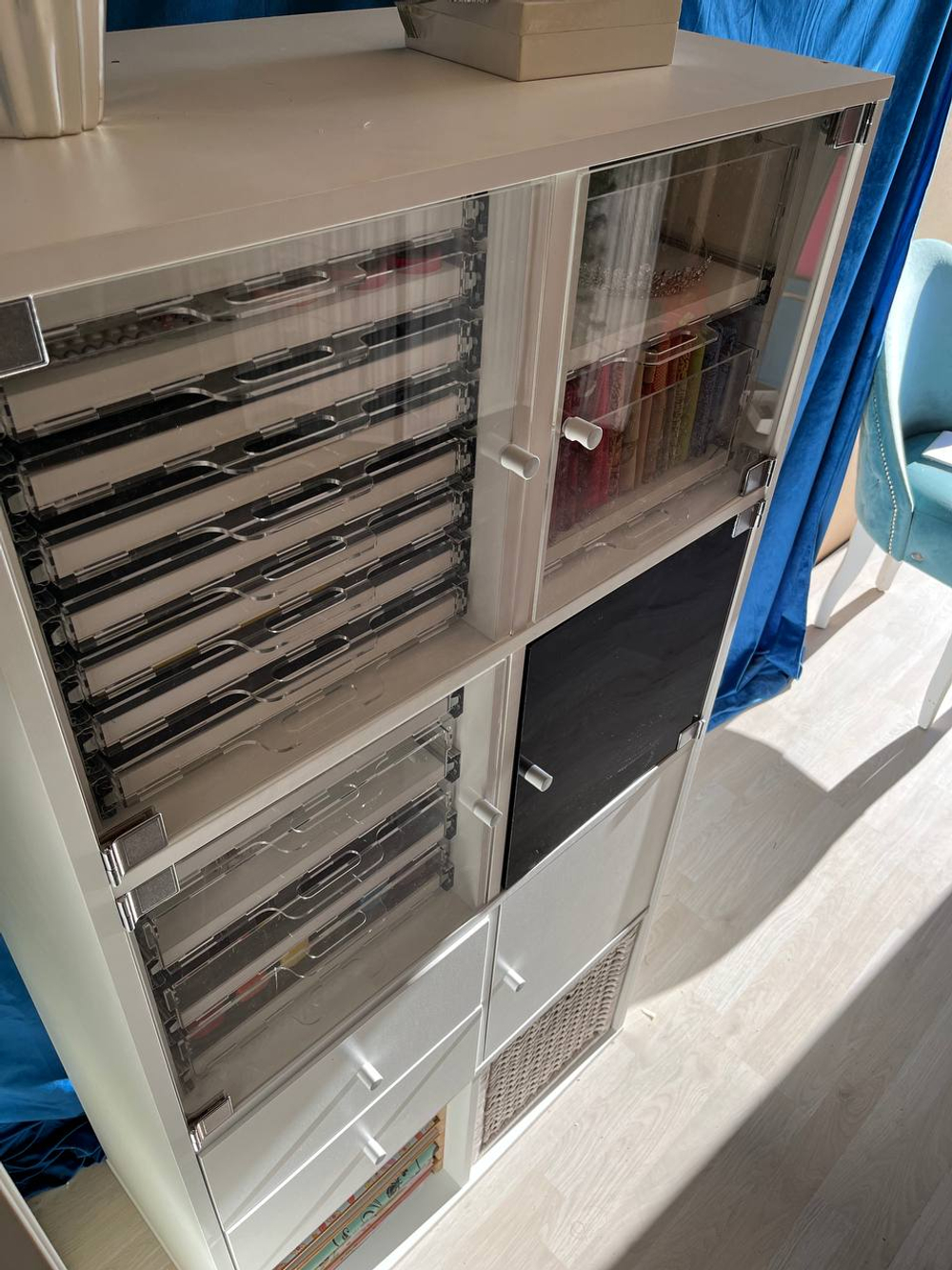 QBox Дверка из оргстекла