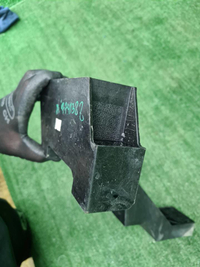 Кронштейн фары левый Москвич 3 (2022-н.в.)