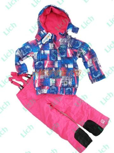 Пуховик детский с розовым полукомбинезоном