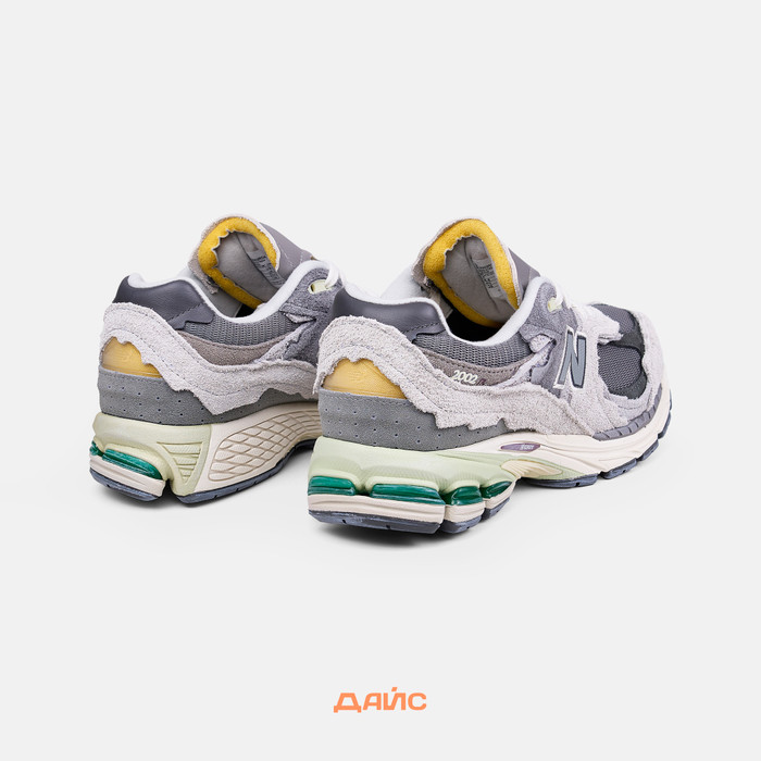 Кроссовки New Balance 2002R Protection Pack 