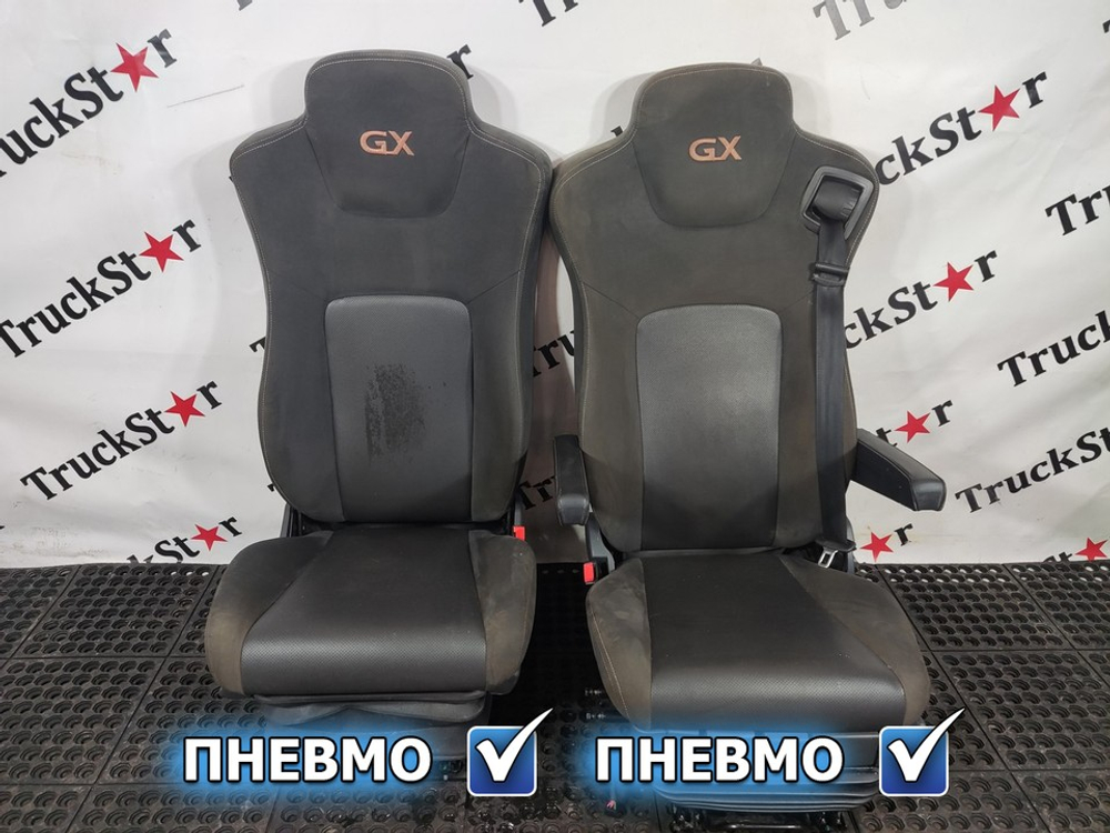 Комплект сидений пневматических 2023г