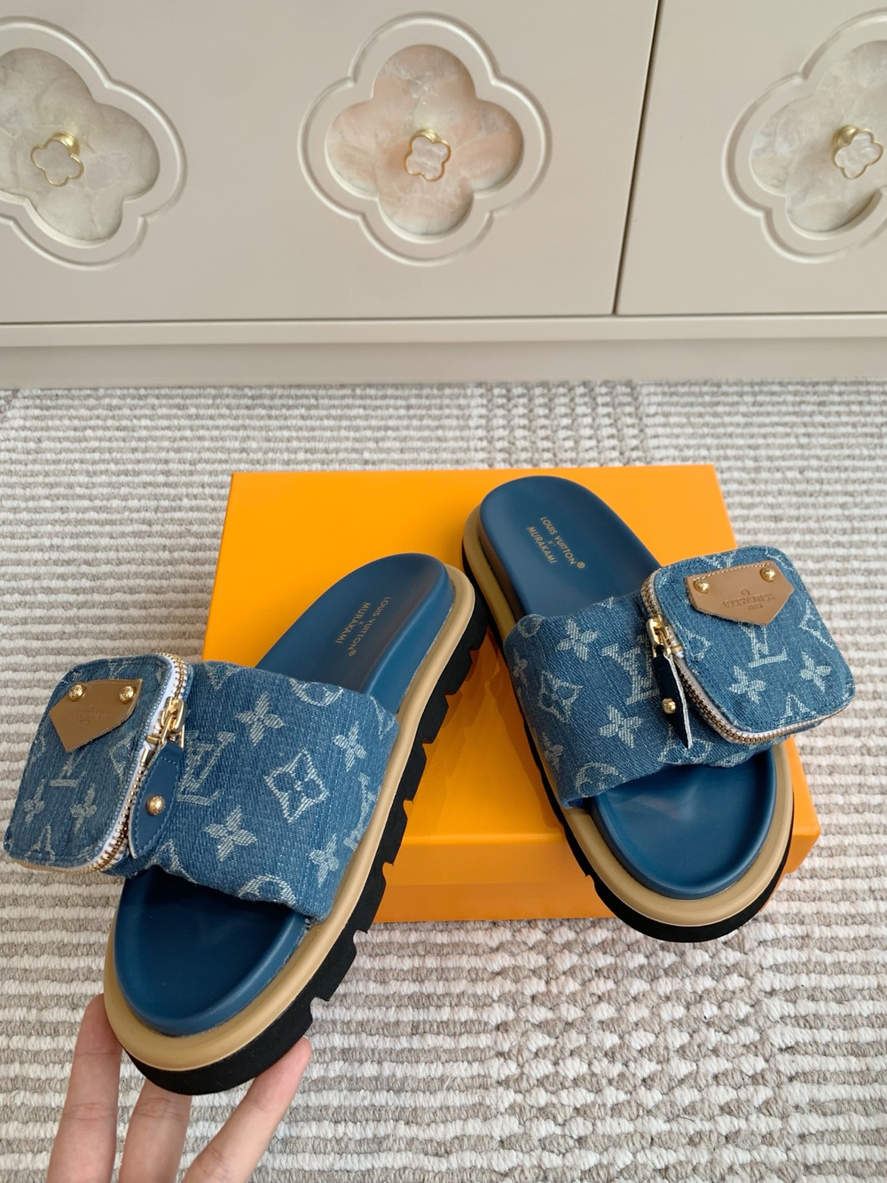 Louis Vuitton Pool Pillow Flat Comfort Mule