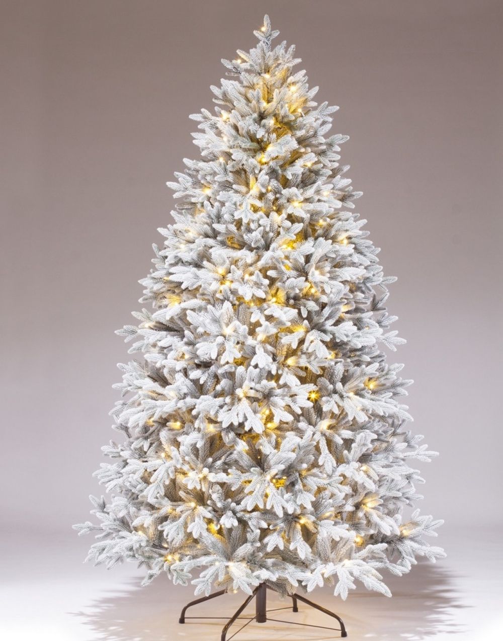 Заснеженная елка с гирляндой «Эльга» (Литая хвоя) 185 см / 1,85 м