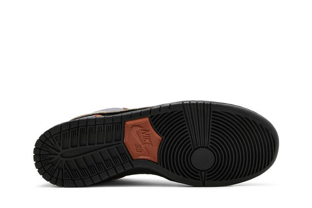 Кроссовки Nike Dunk Qs "Banshee"