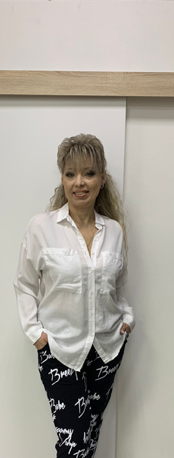 Коттоновый блузон-рубашка с кармашками