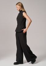 Жилет на молнии черный