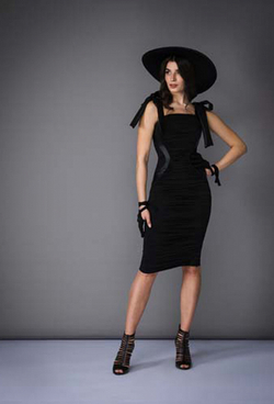 Платье чёрное в сборку с боковыми рельефами 02-03-21SS