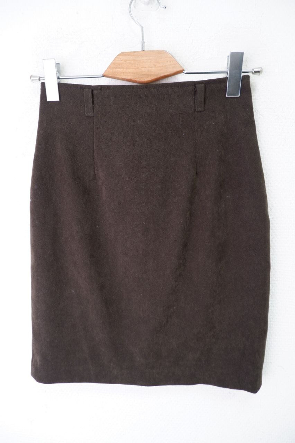 Юбка темного цвета 40 размер