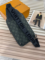 Сумка-слинг Louis Vuitton
