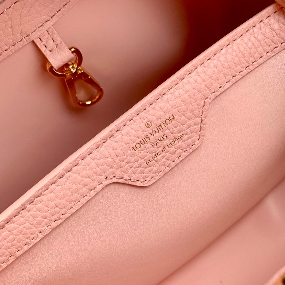Louis Vuitton Capucines MM