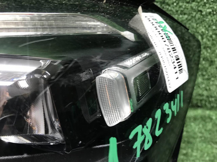 Фара левая Mercedes S W223 (20-нв) Multibeam LED