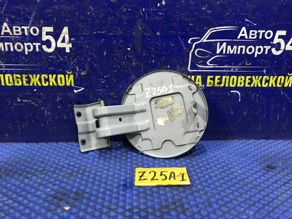 Лючок бензобака MITSUBISHI COLT 2003