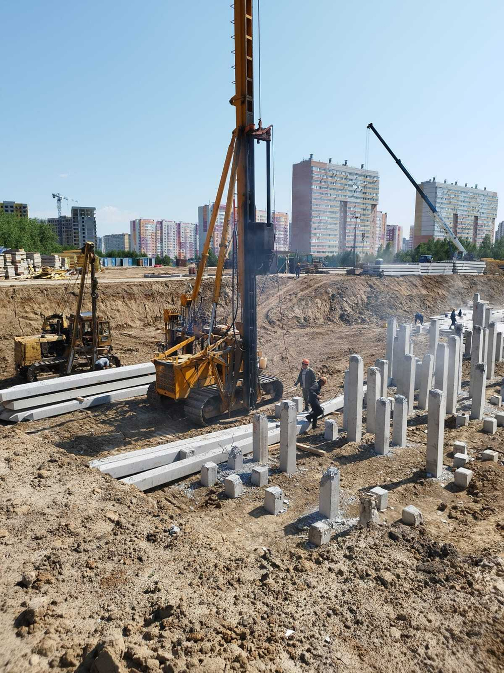 Услуги сваебойной установки СП-49 / погружения свай