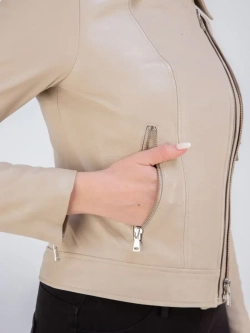 Кожаная куртка демисезонная косуха