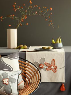 Дорожка на стол Stone flowers из коллекции Ethnic, 45х150 см