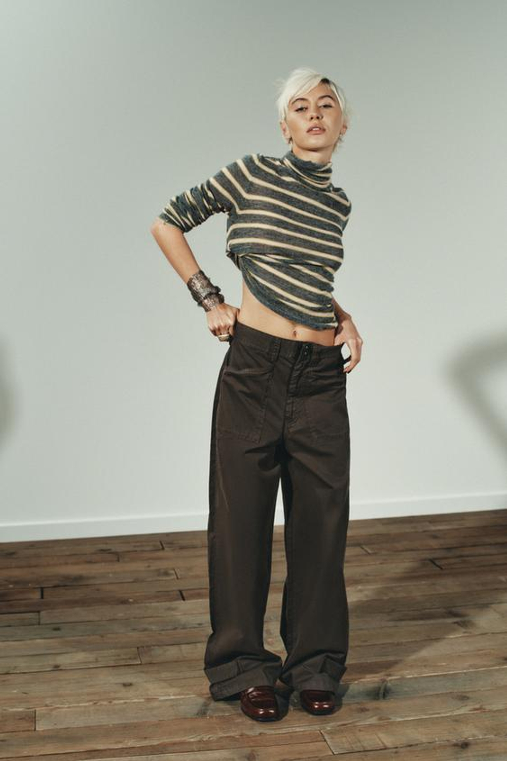 ZARA БРЮКИ КАРГО С КАРМАНАМИ, ШОКОЛАДНЫЙ