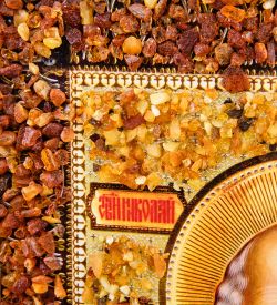 AMB-51/21 Икона «Николай Чудотворец» (с янтарной крошкой) дер.рамка 21х30