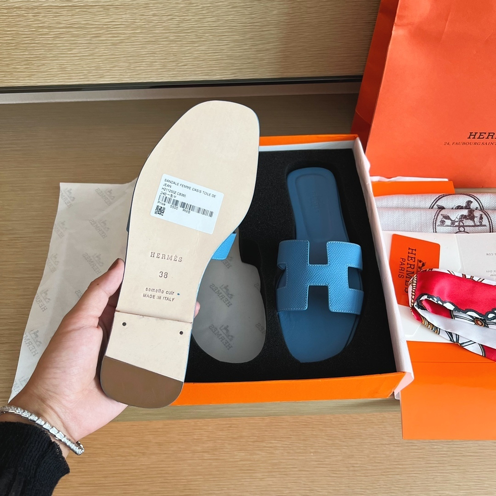 Hermes Oran Sandal