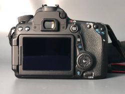 Canon 70D, 5400 кадров пробега
