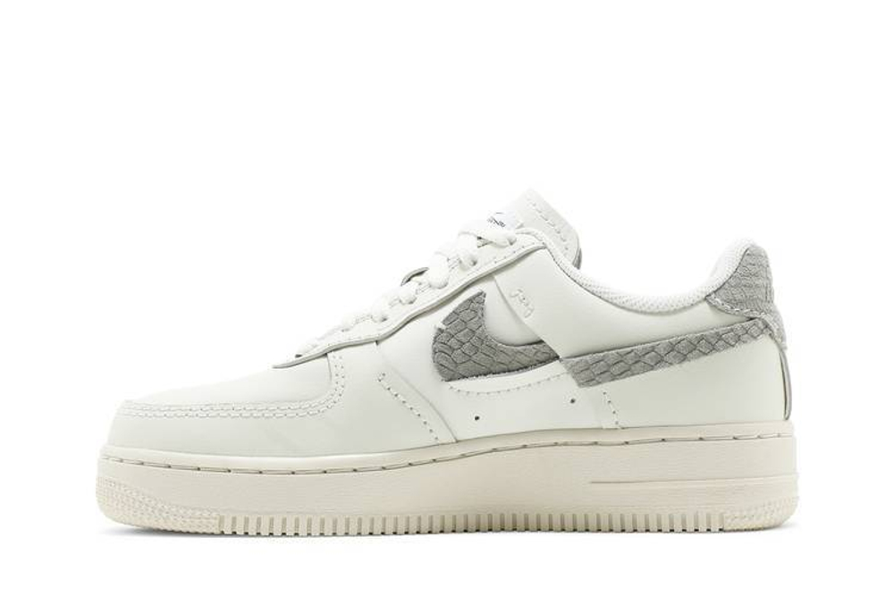 Кроссовки Nike Air Force 1 Low Lxx "Sea Glass" (Женская размерная сетка)