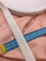 Резинка эластичная белая 2 см.