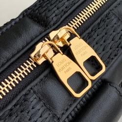 Louis Vuitton Troca MM