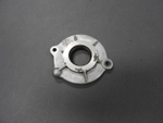 Корпус нижнего сальника 11431-89J00-000 Suzuki DF30 2002 г.