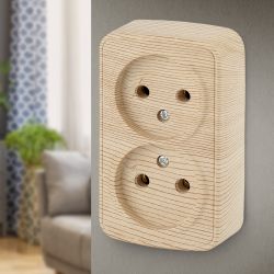 Розетка Intro Polo 3-203-11 двойная без заземления 2х2P, 16A-250В, IP20, ОУ, сосна