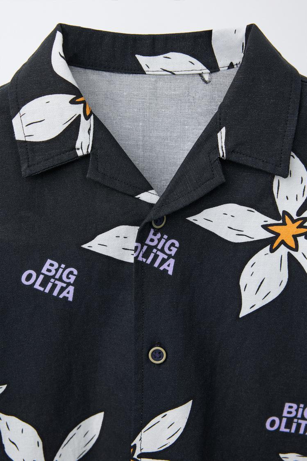 ZARA РУБАШКА С ЦВЕТОЧНЫМ ПРИНТОМ И НАДПИСЬЮ, ЧЕРНЫЙ