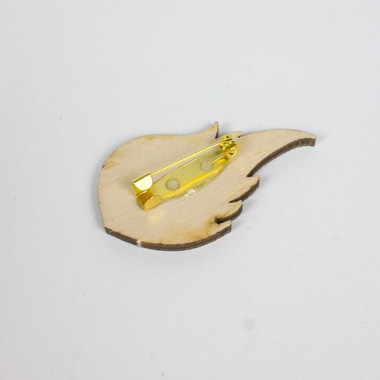 Деревянный значок. HOT