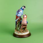 Фарфоровая мануфактура Capodimonte. «Пара попугаев на ветке»