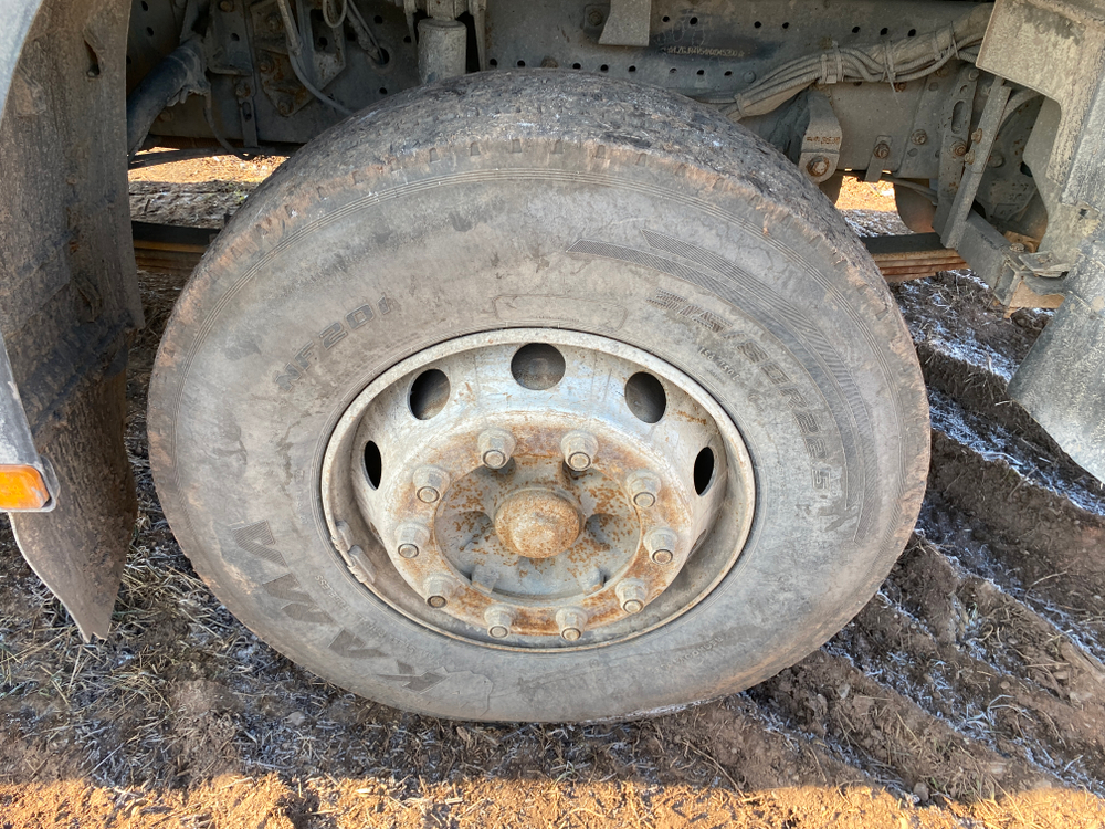 Shacman (Shaanxi) SX* 6x6 Самосвал SX32586T385 (Дизельный, 11,6 л, 369 л.с., МТ)