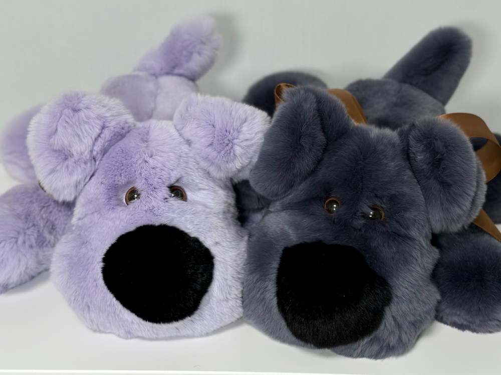 Собака Шанель гигантская (серая)