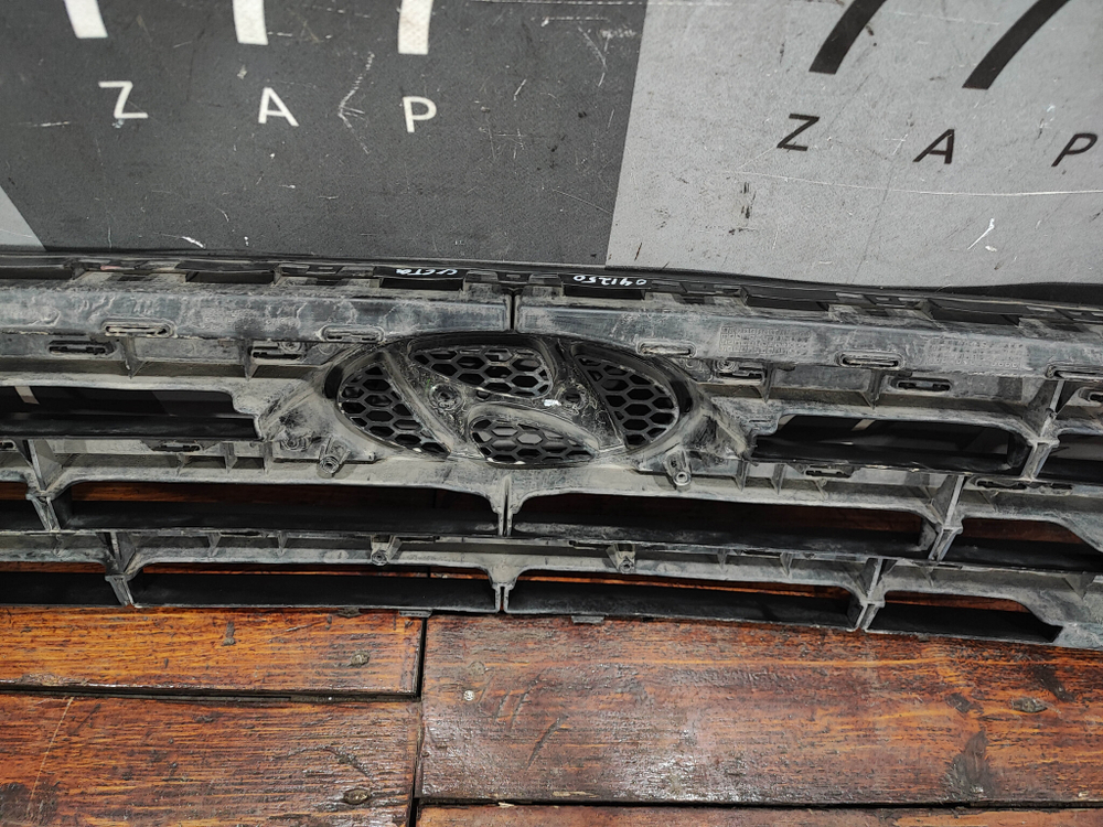 Решетка радиатора Hyundai Creta 1 (GS) 16-21 Б/У Оригинал 86351M0000