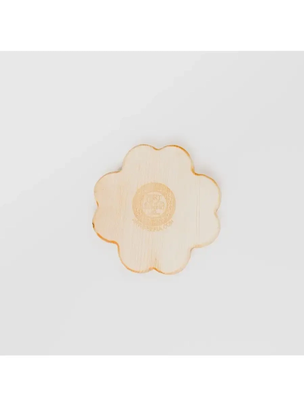 Деревянная менажница "Клевер" из кедра